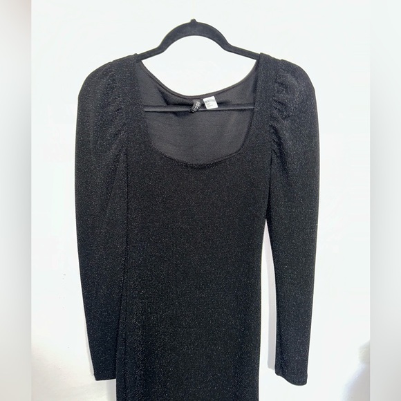 H&M Women’s Mini Metallic Mesh Dress - Picture 2 of 3